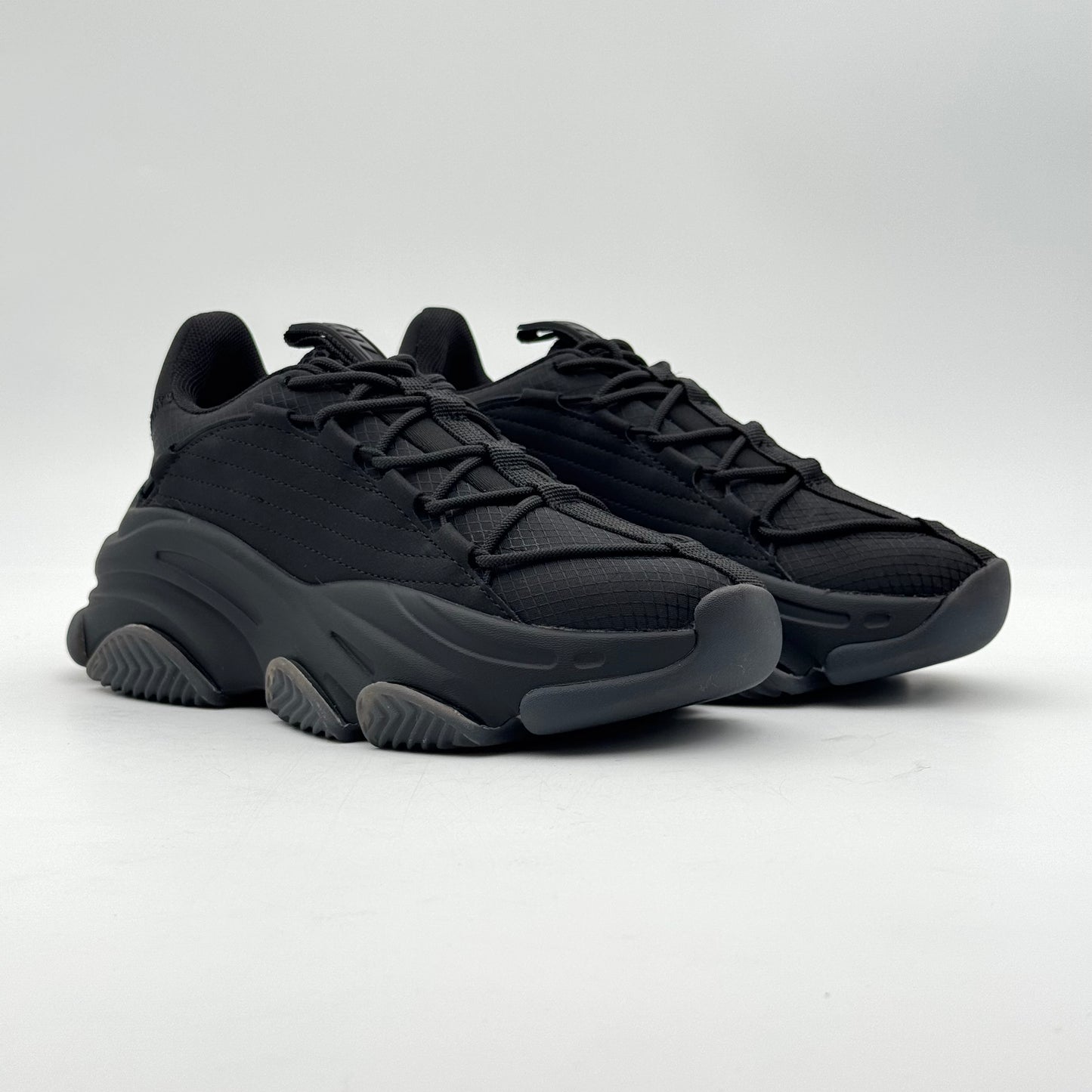 Steve Madden Portable