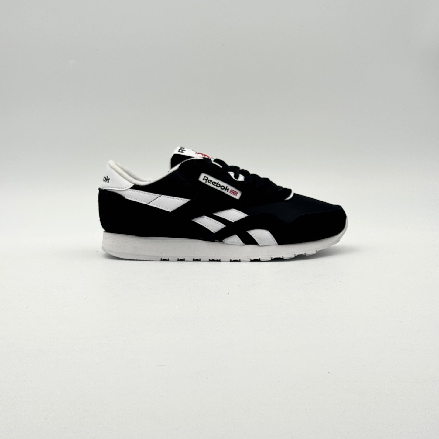 Reebok CL Nylon