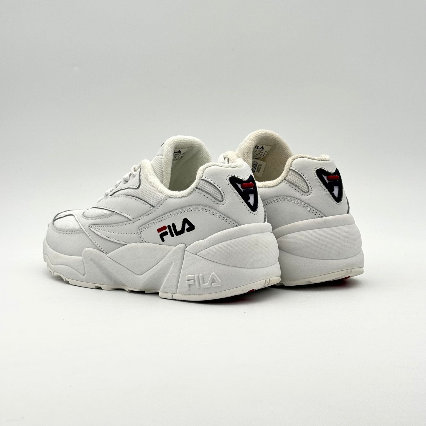 Fila V94M Low WMN