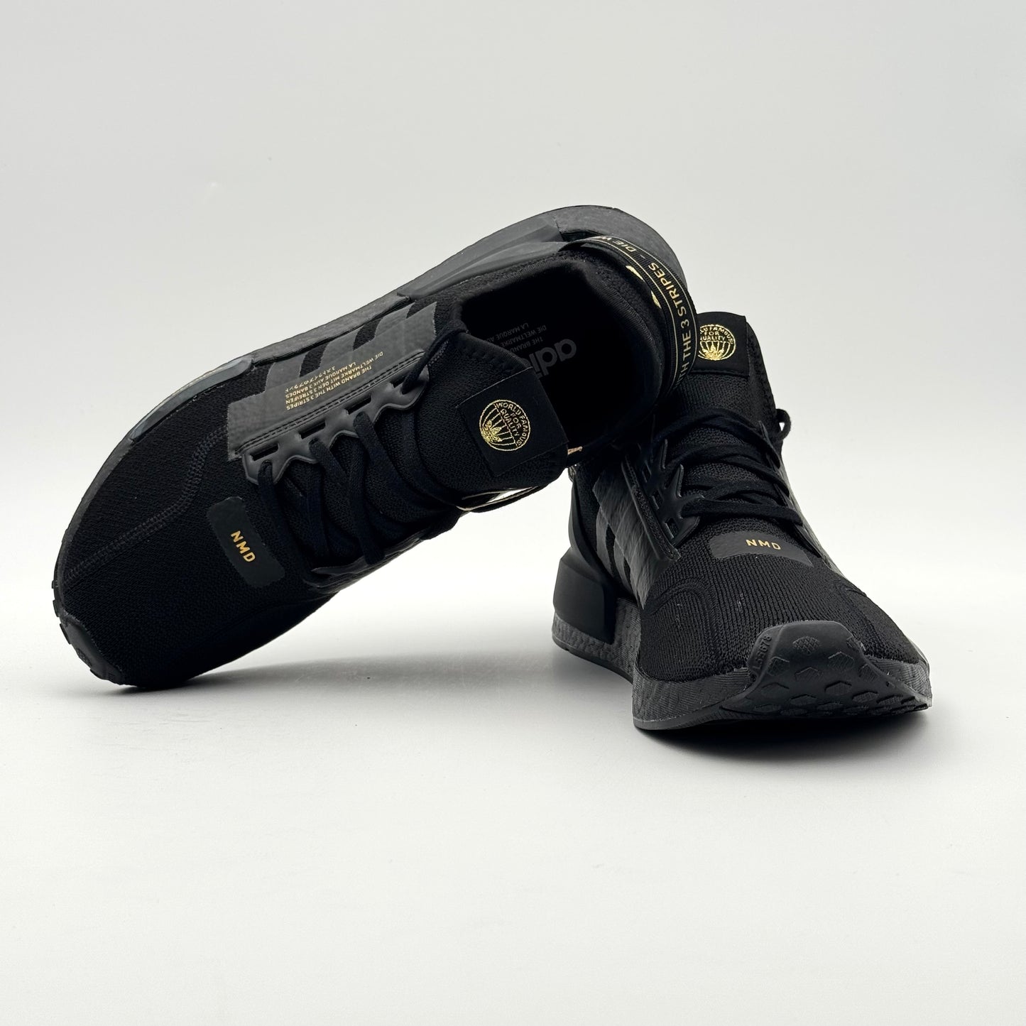 Adidas NMD_R1.V2