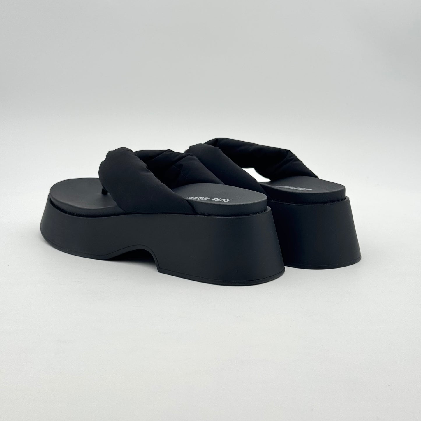 Steve Madden Nostalgia